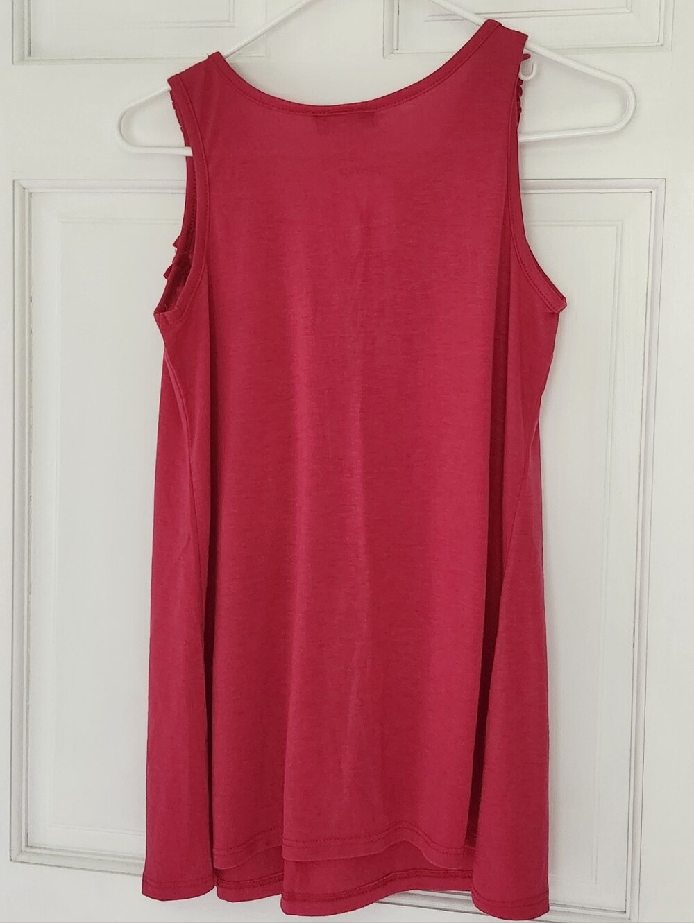 NWT Small Double Take Raspberry Red Ruffle Tank - Picture 3 of 4